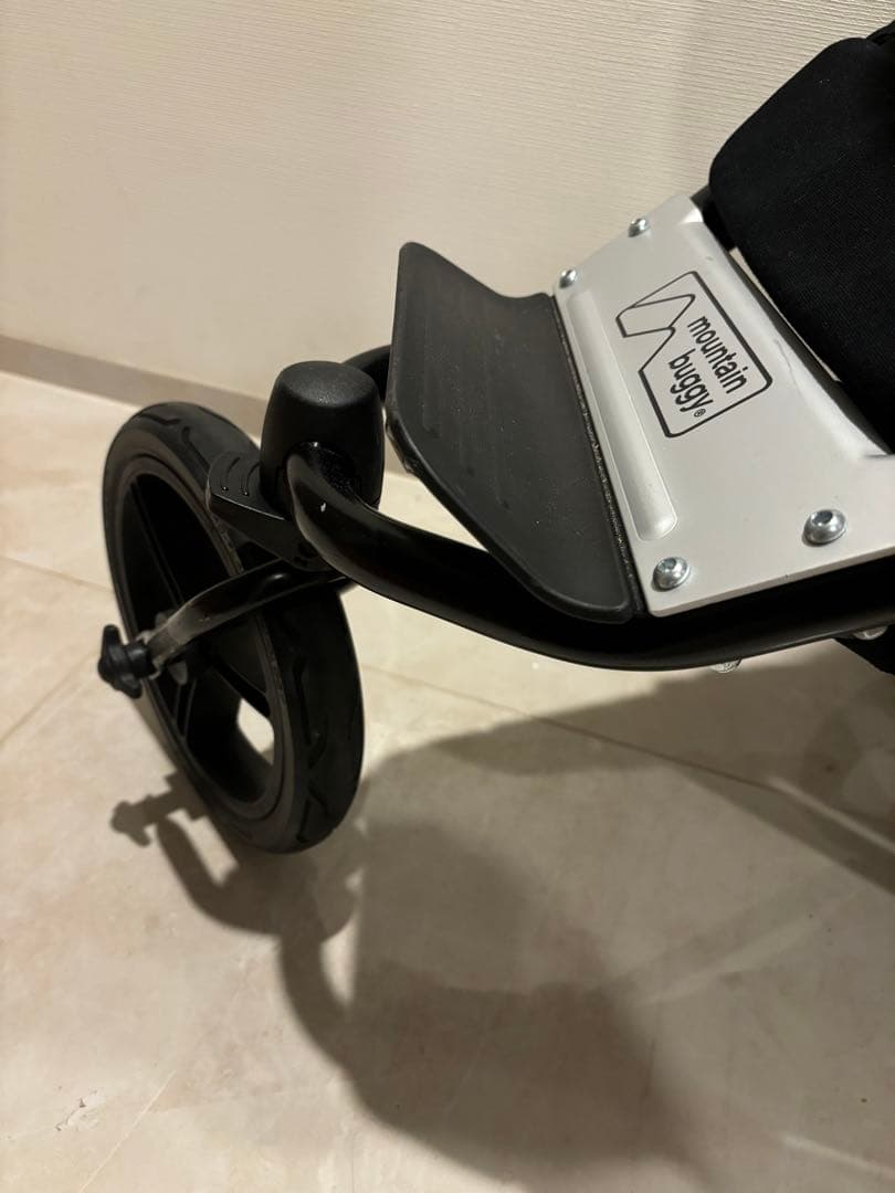 マウンテンバギー スイフト 3輪ベビーカーの写真5枚目