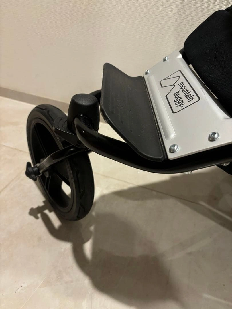 マウンテンバギー スイフト 3輪ベビーカーの写真5枚目