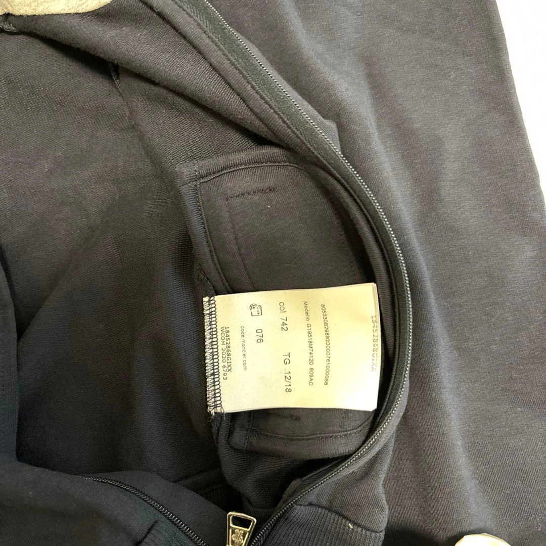 Moncler ネイビー トレーナー 80 相当の写真2枚目