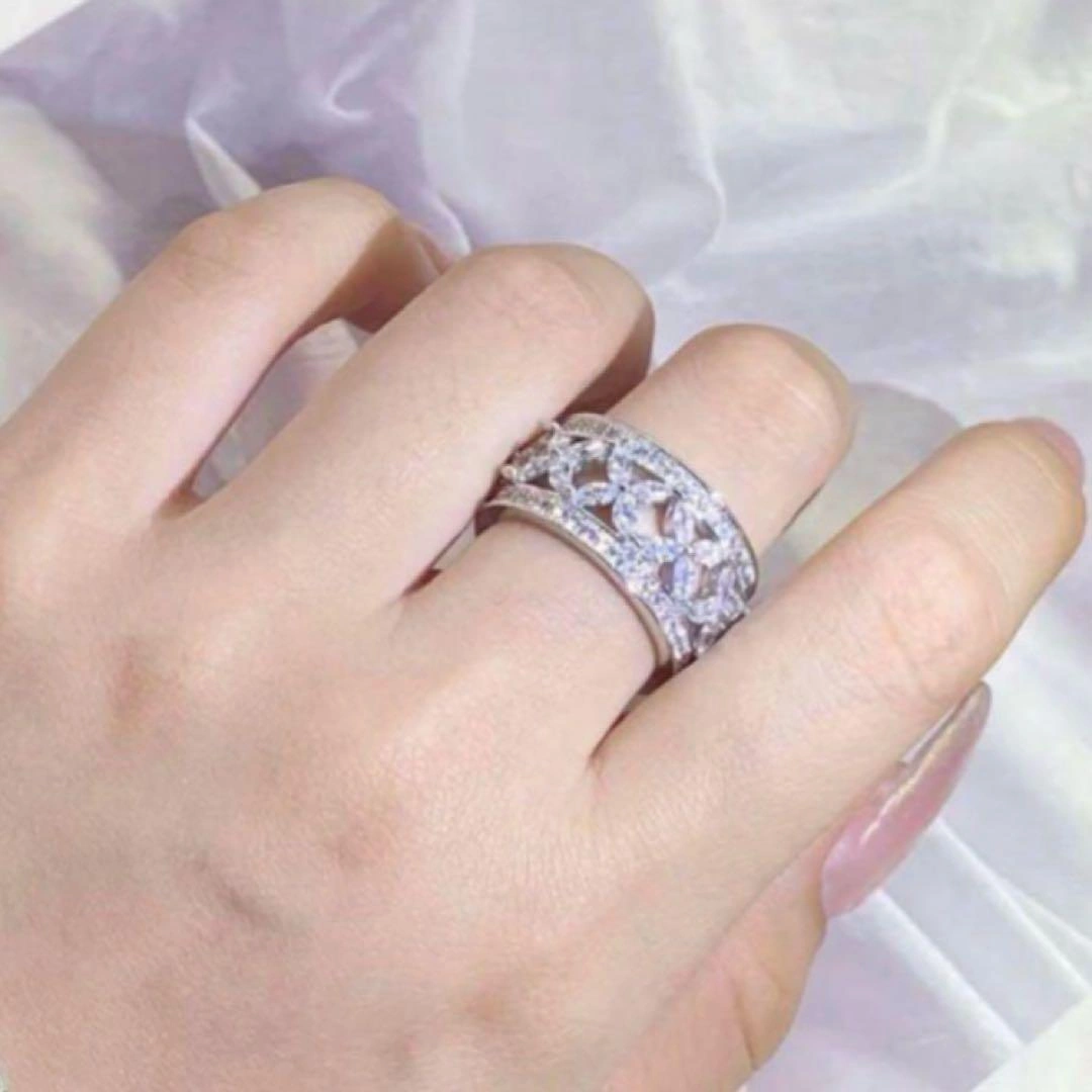 S級人工ダイヤモンド 特注オーダーリング 2ct ビクトリアの写真4枚目