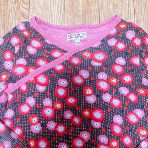 PETIT BATEAU 花柄 長袖カットソー 10ans 長袖Tシャツ ピンク 部屋着の写真3枚目