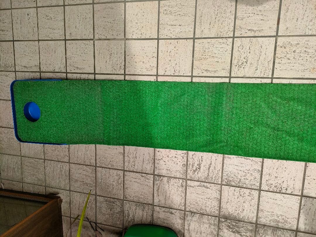 パターゴルフ練習用マット 人工芝 ホール付き　ゴルフ用品の写真4枚目