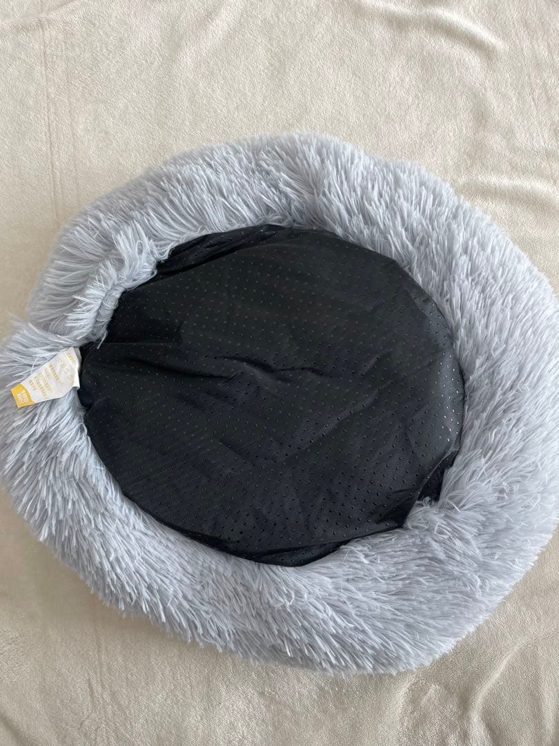 ペットベッド ★丸型 グレー 直径約50cm ネコ 猫 ふわふわ クッションの写真5枚目