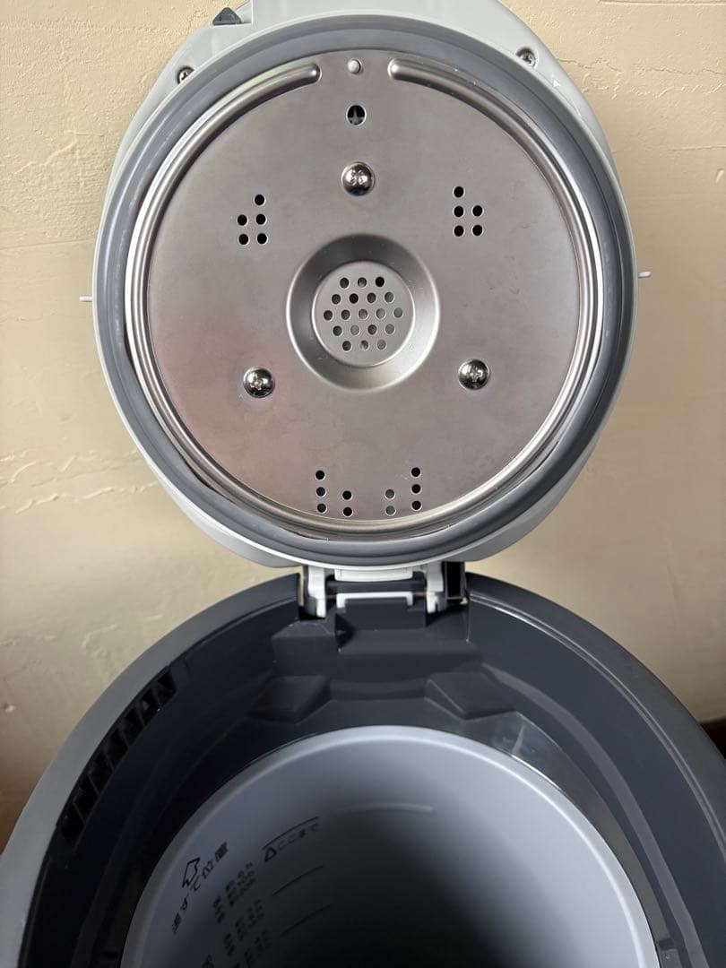 象印スチーム式加湿器　EE-TA60-BMの写真3枚目