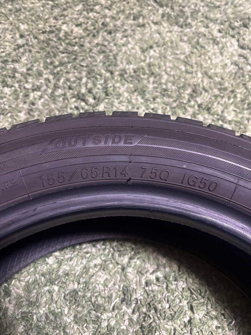 ヨコハマ 155/65R14 75Q スタッドレスタイヤ 4本セットの写真3枚目