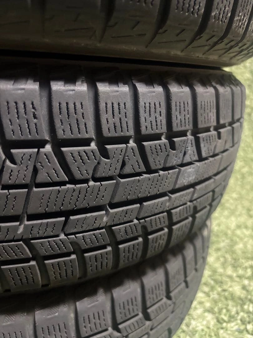 ヨコハマ 155/65R14 75Q スタッドレスタイヤ 4本セットの写真7枚目