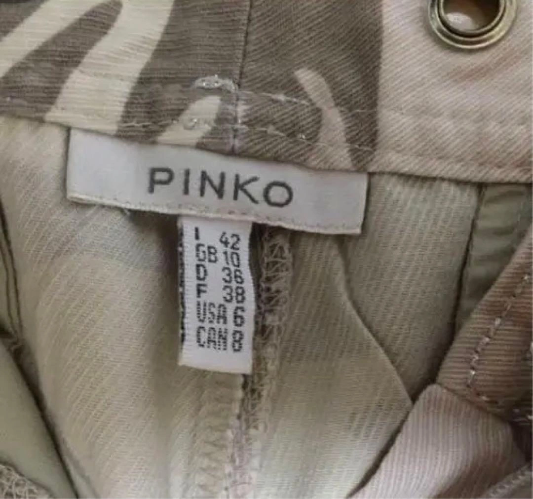 新品pinko ピンコの迷彩ハーフパンツ us6の写真3枚目
