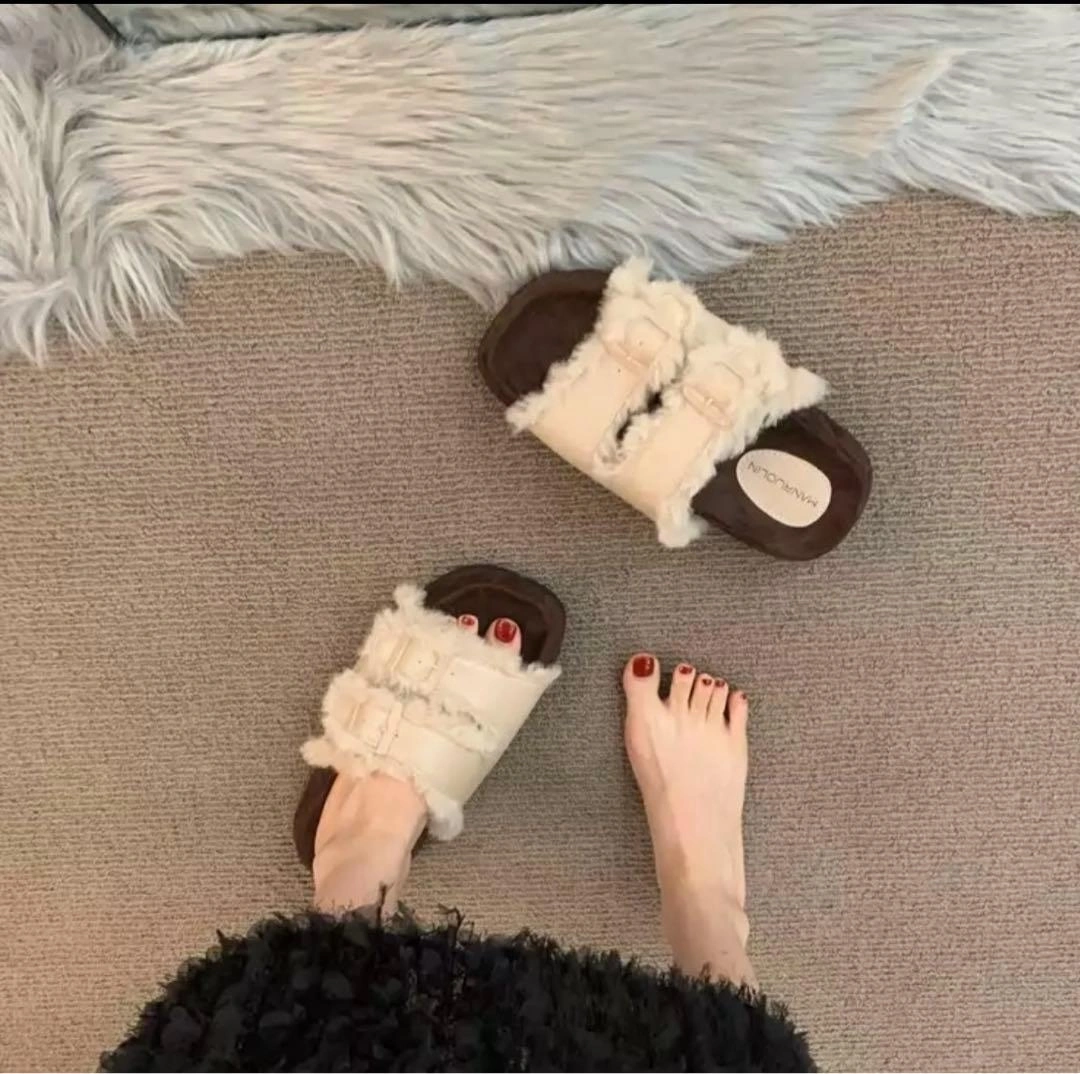 美品 もこもこ サンダル 秋冬