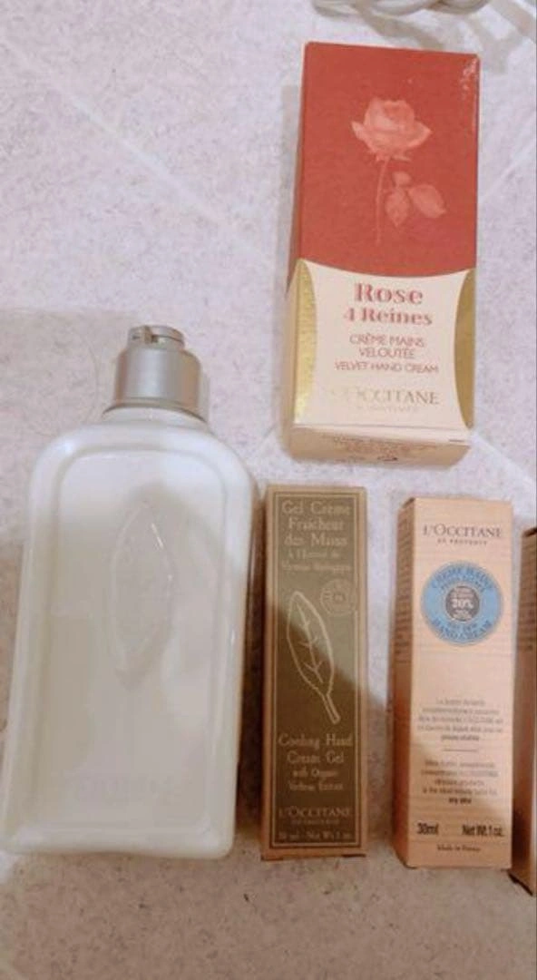 L'OCCITANE ローズ レーヌ ヴェルヴェット ハンドクリームなど計4点