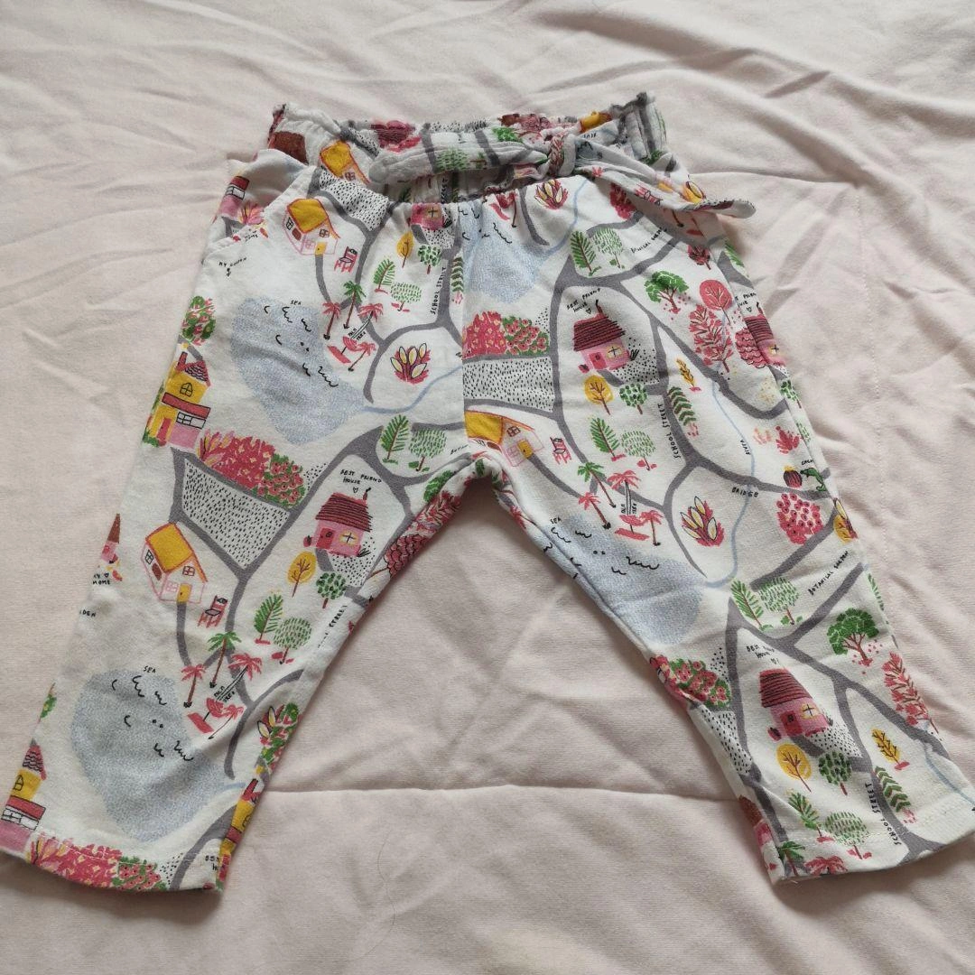 ZaraBabyGirl のパンツ(美品)の写真3枚目