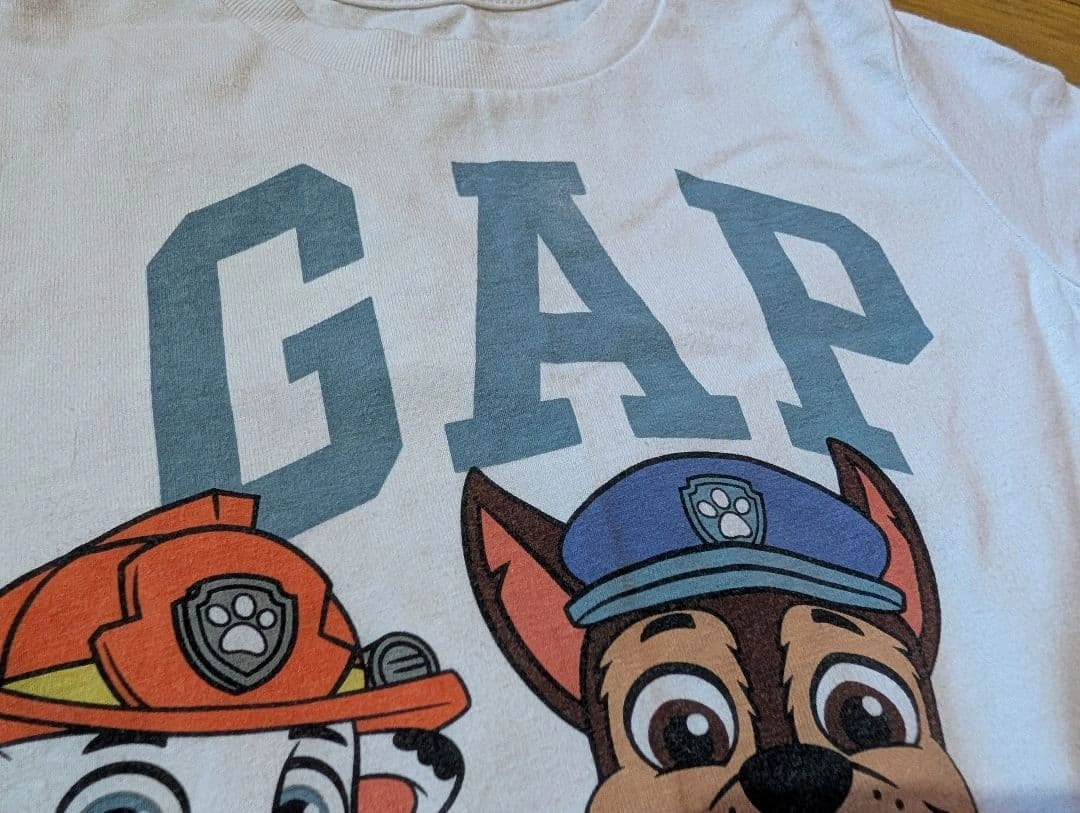 GAP パウパトロール Tシャツ ホワイト 110cmの写真3枚目