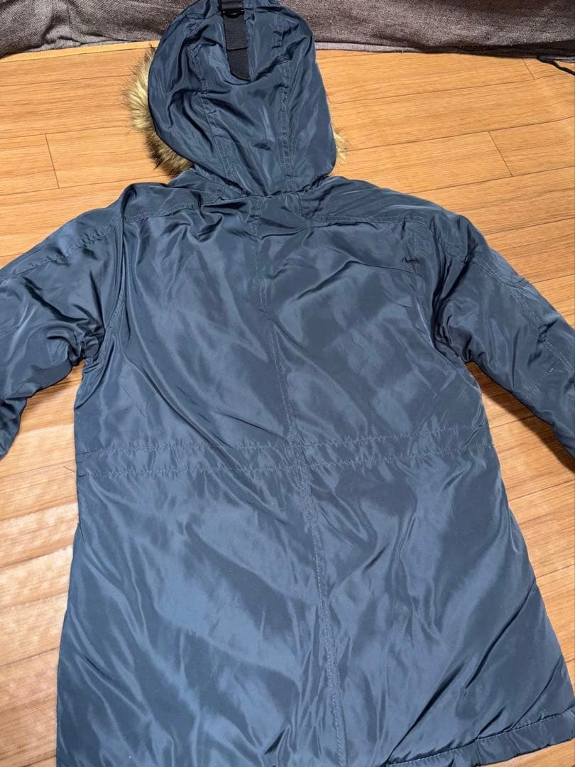 【美品】お値下げ中 ZARA BOYSダウンコート サイズ10 140cm ネイビーの写真2枚目