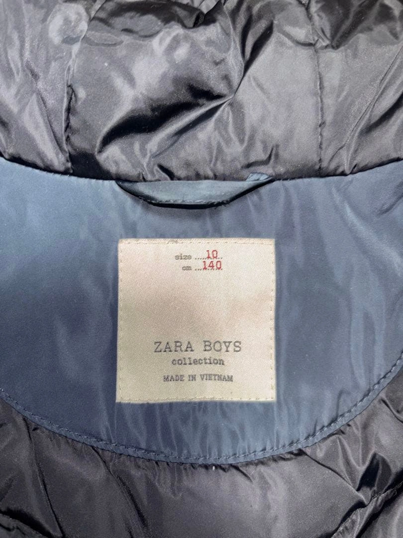 【美品】お値下げ中 ZARA BOYSダウンコート サイズ10 140cm ネイビーの写真3枚目