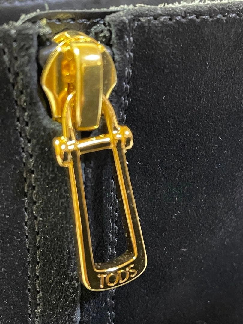 TOD'S トッズ スウェード ショートブーツ 訳ありの写真6枚目