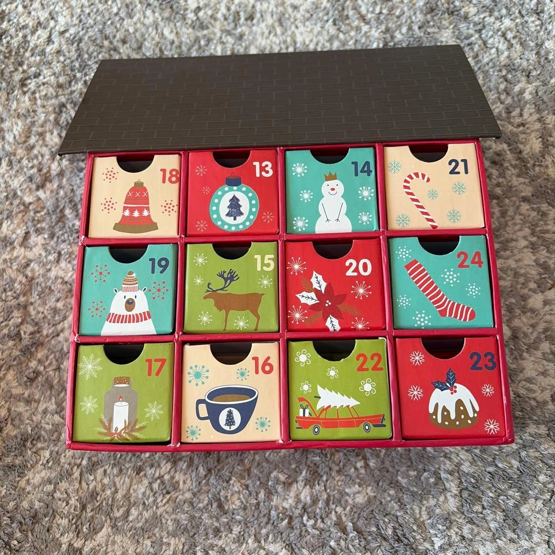 【美品】KALDI カルディ アドベントカレンダー サンタ クリスマス装飾の写真4枚目