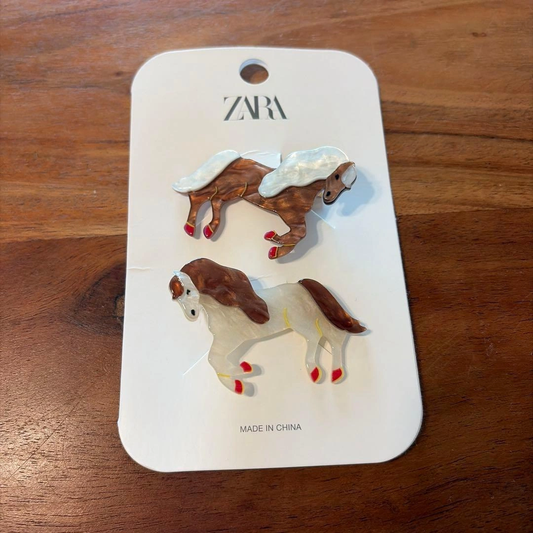 【新品】ZARA KIDS BABYヘアクリップ 馬 2個セット