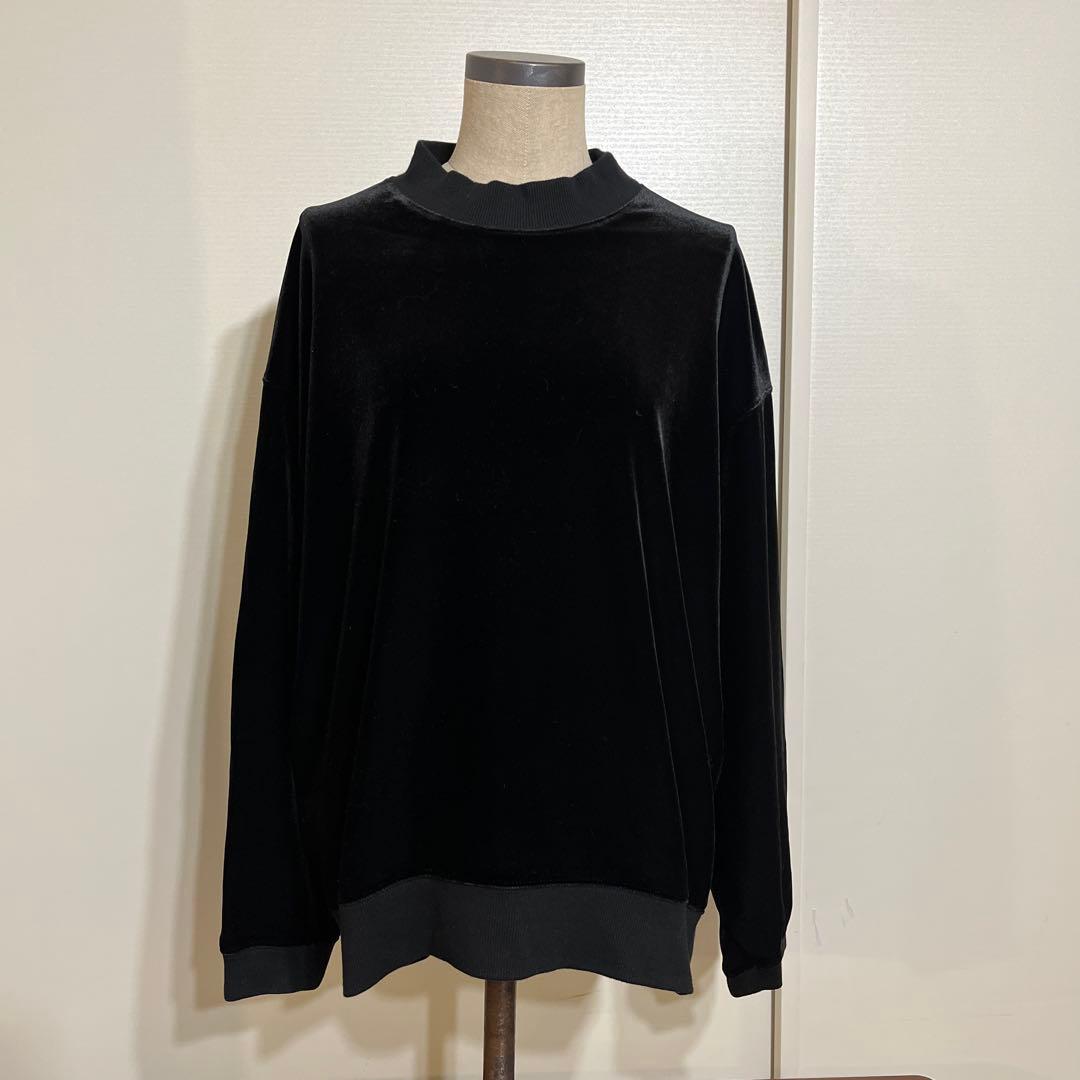 美品【SOLOV ソロヴ】ベロアハイネックk3 cheeky g.v.g.v.