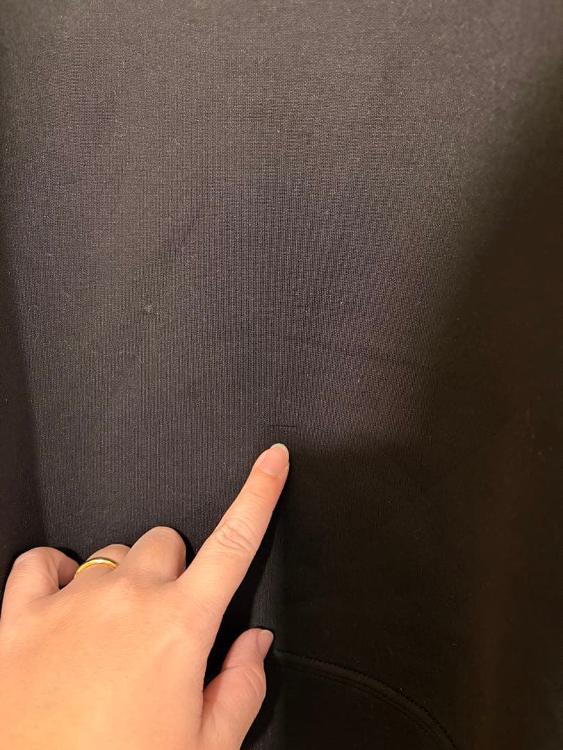 【nilway】ニルウェイ　オーバーサイズスウェット　パーカー　光沢感の写真4枚目
