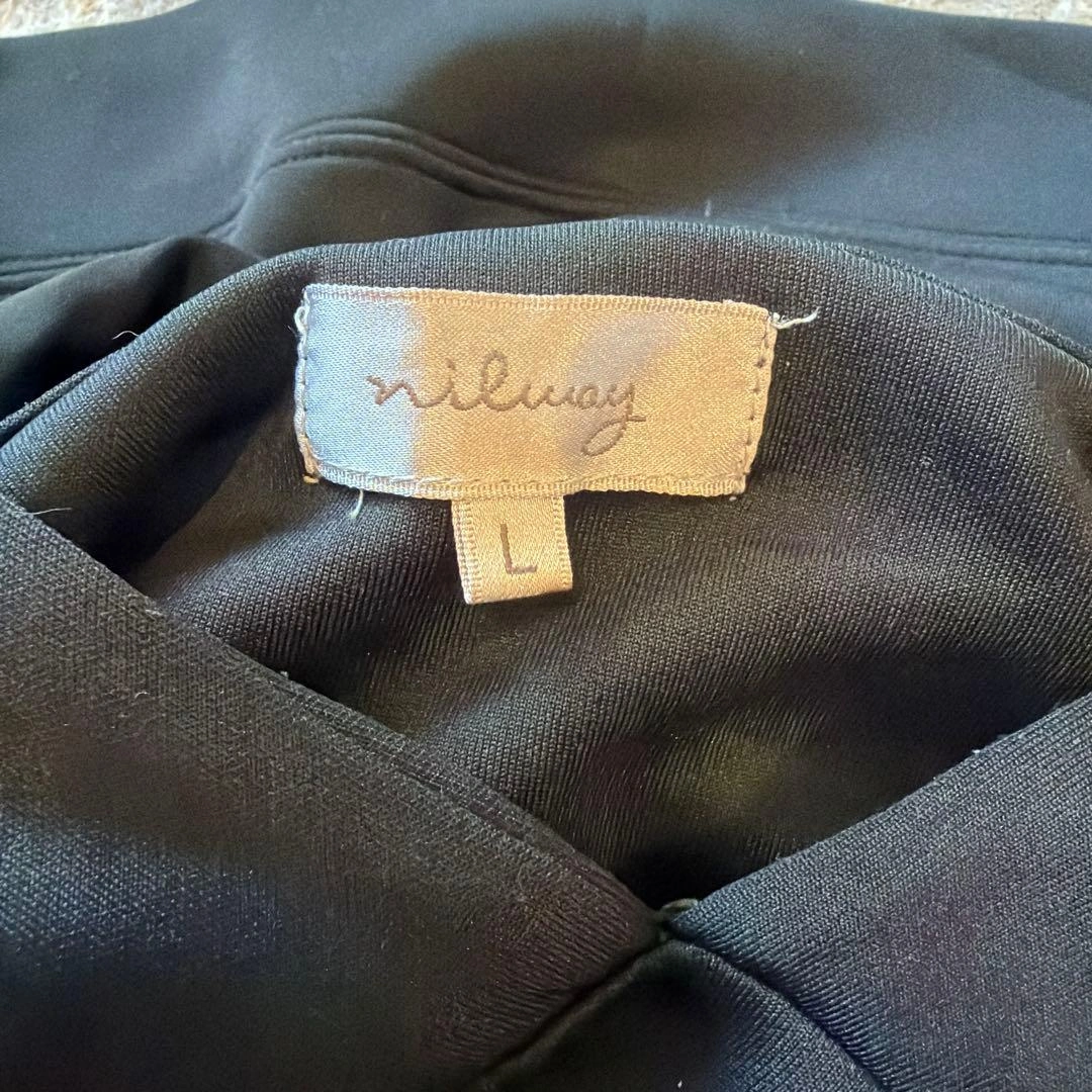 【nilway】ニルウェイ オーバーサイズスウェット パーカー 光沢感の写真8枚目