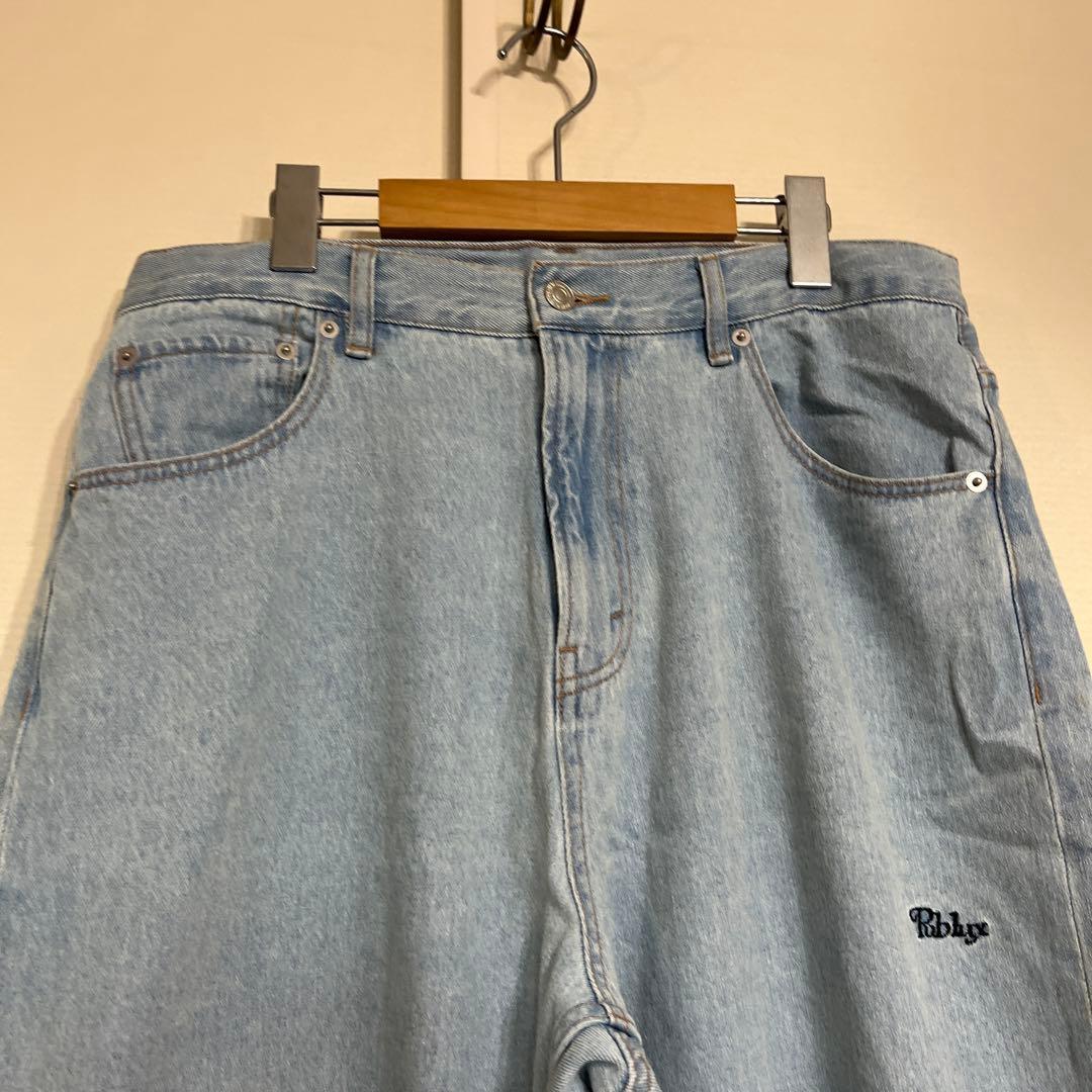 【美品】PUBLUX パブリュクス　ボリュームデニムパンツの写真3枚目