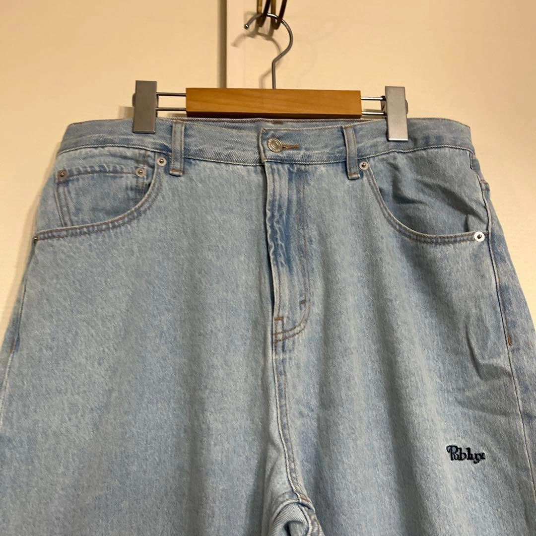 【美品】PUBLUX パブリュクス ボリュームデニムパンツの写真3枚目