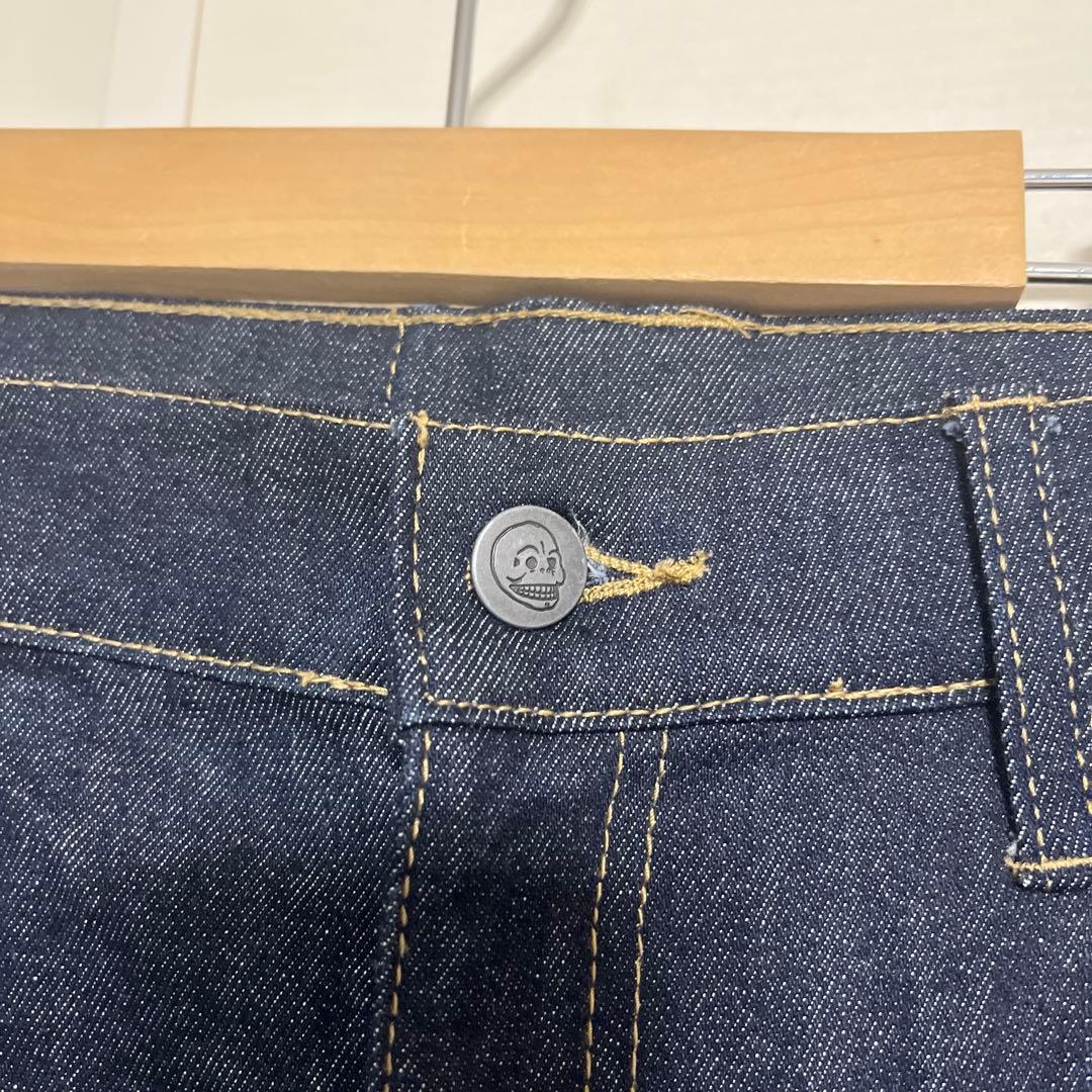 【美品】チープマンデイ 30/32 ストレートデニム スキニーデニムの写真3枚目