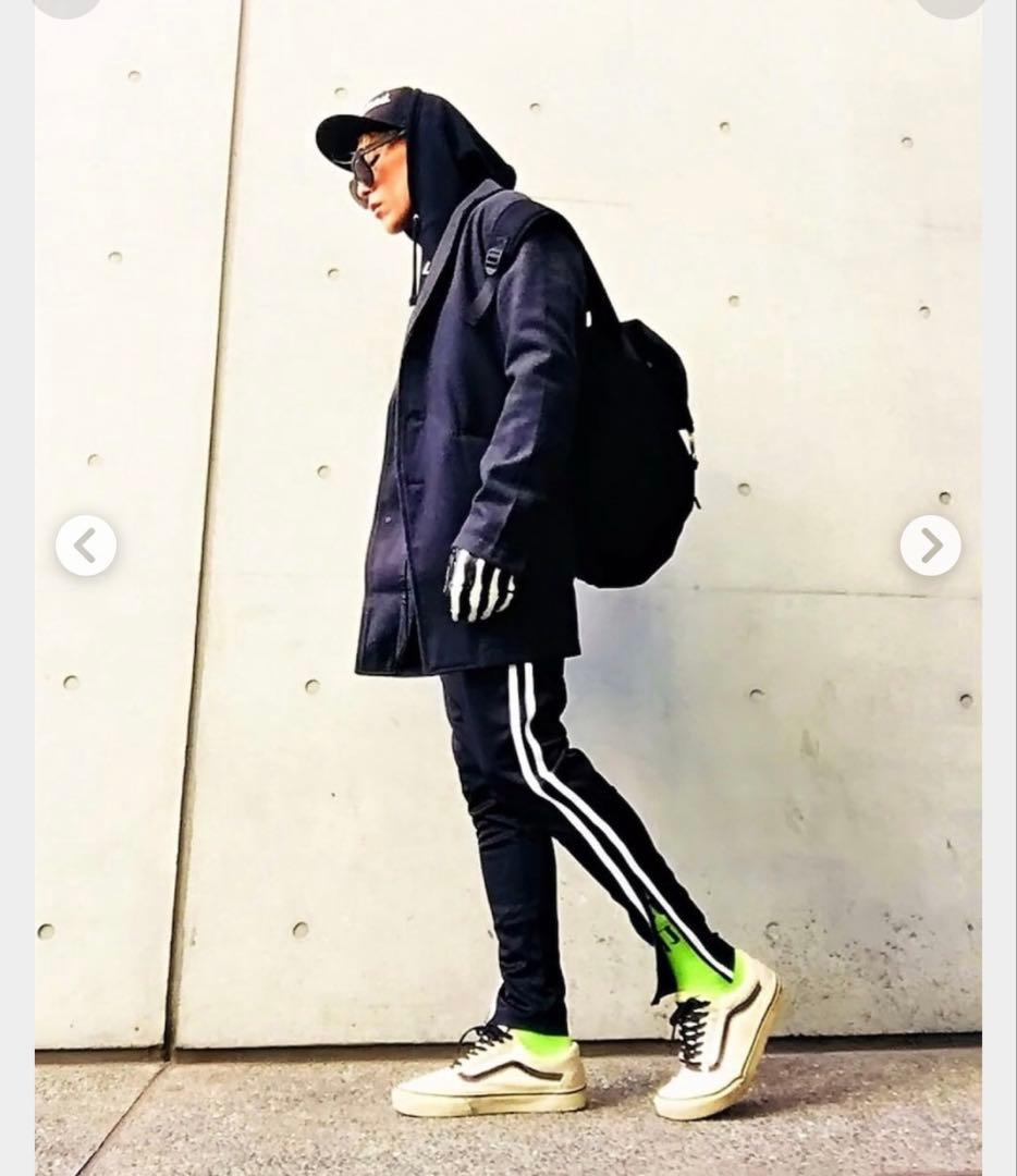 【美品】CASPER JOHN AIVER スリムジャージラインパンツ