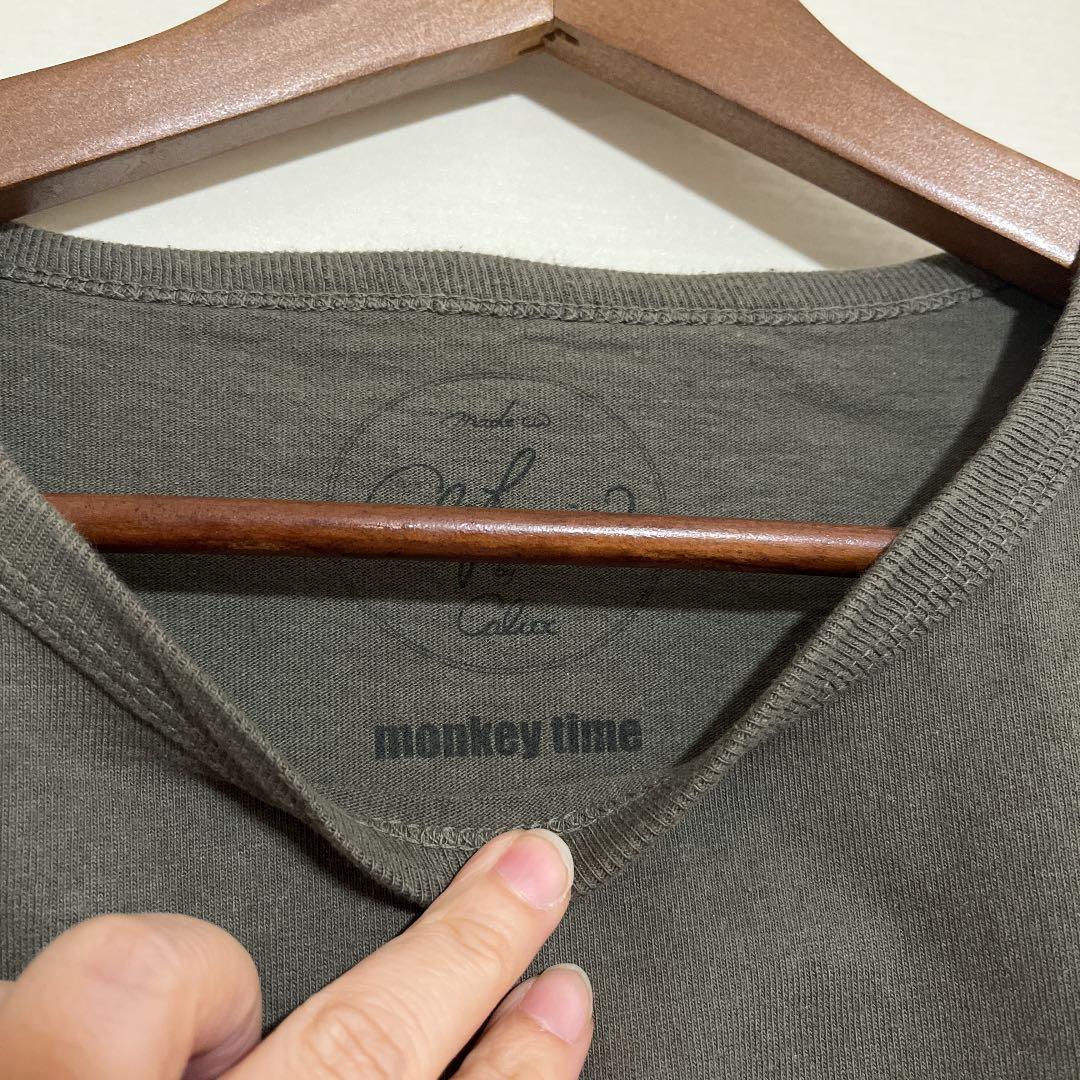 【美品】Monkeytime カーキ Tシャツ　ユナイテッドアローズ　ユニクロの写真4枚目