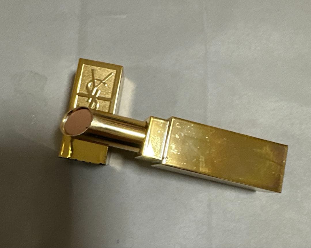 YSL ANTI-CERNES MULTI-ACTION CONCEALER 3の写真3枚目