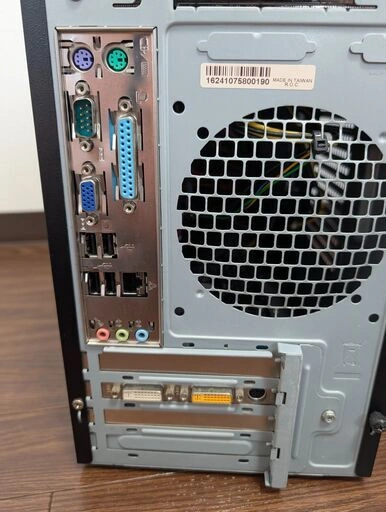 希少! クリーニング済み Windows XP Pro デスクトップパソコンの写真3枚目