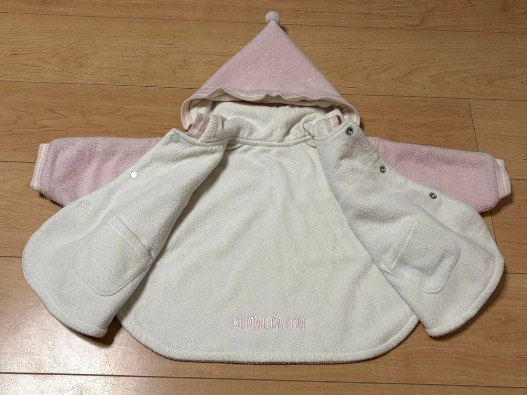 COMME CA ISM フード付きベビーポンチョ ピンク ホワイト 白の写真2枚目