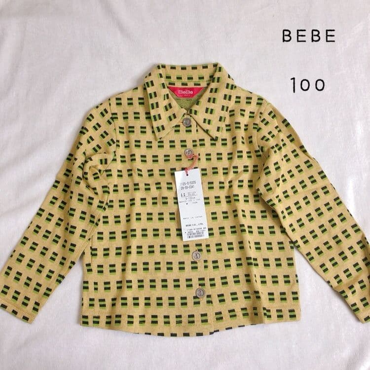 BEBE チェック柄長袖シャツ 100cmの写真3枚目