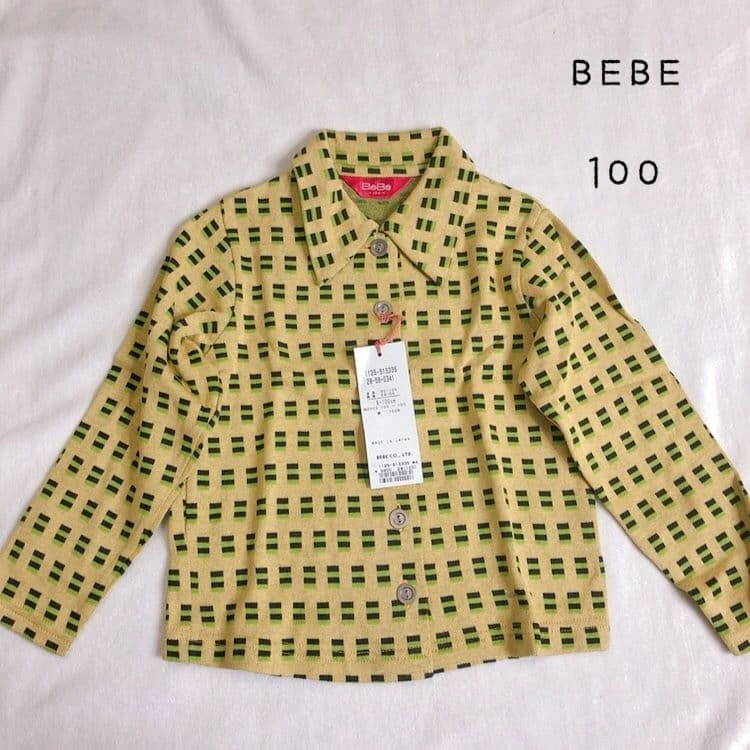 BEBE チェック柄長袖シャツ 100cmの写真3枚目