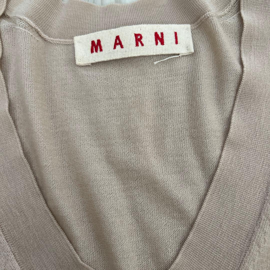 MARNI ベージュ Vネック 半袖ニット マルニカシミヤニットの写真2枚目