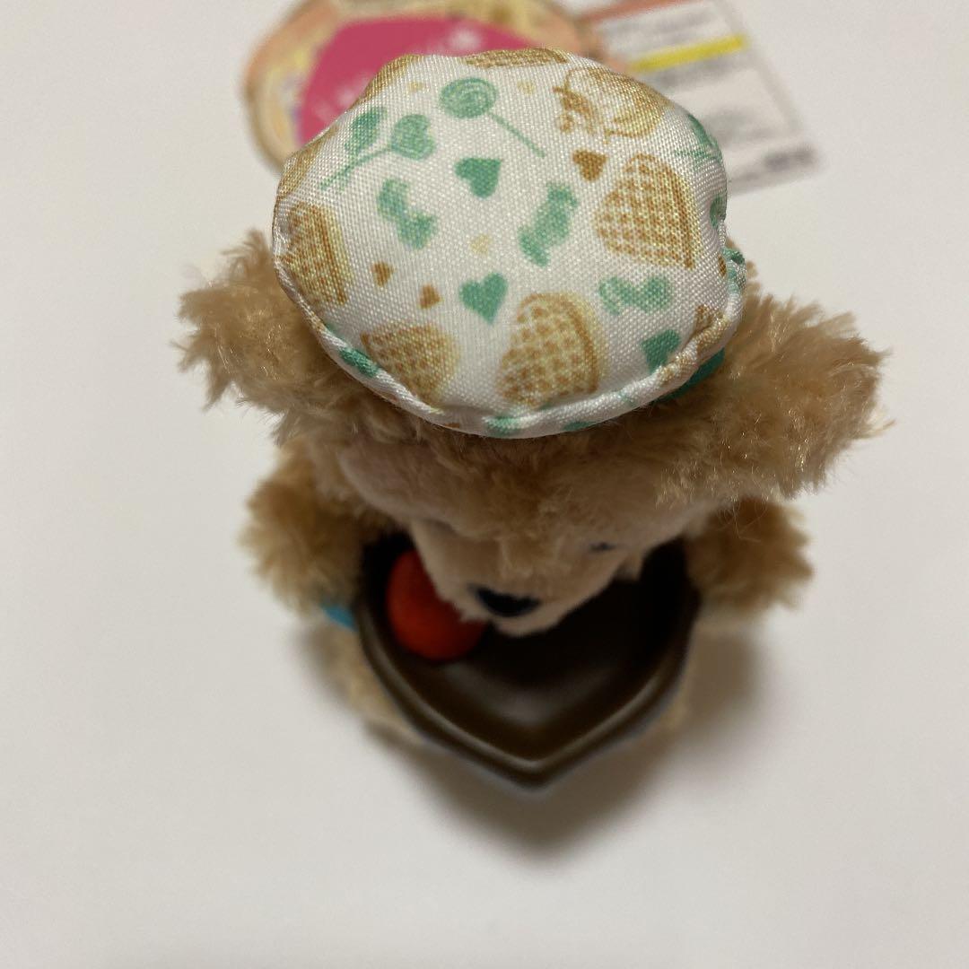 ディズニーリゾート ダッフィー ぬいぐるみバッジの写真2枚目