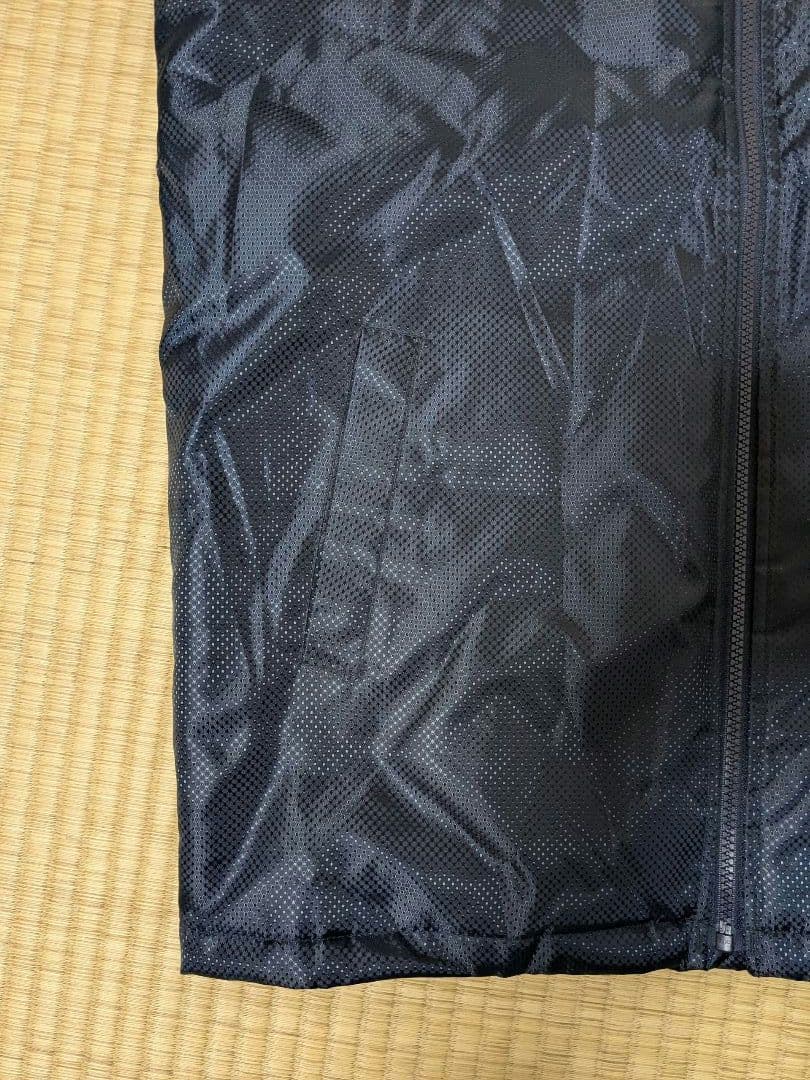 美品 箱根駅伝限定デザインのフルジップジャケット MIZUNO（ミズノ）製の写真9枚目
