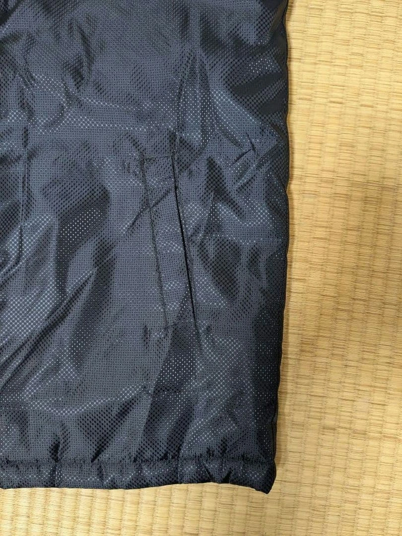 美品 箱根駅伝限定デザインのフルジップジャケット MIZUNO(ミズノ)製の写真10枚目