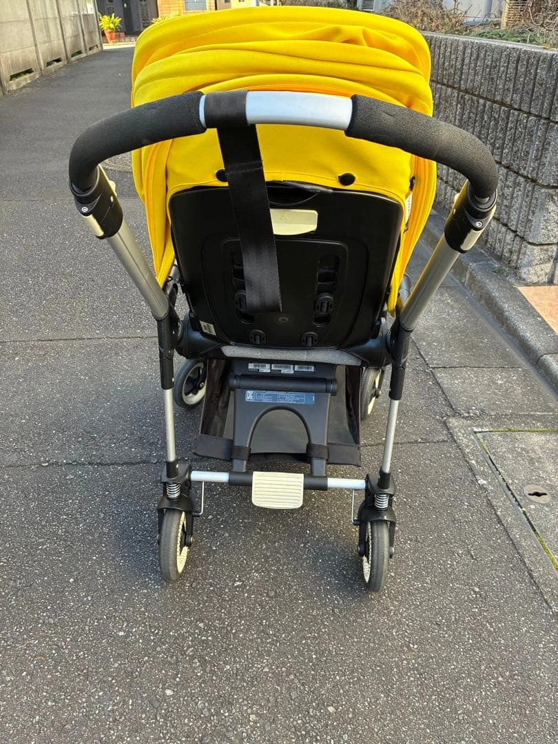 バガブー ビー3 イエロー ベビーカーの写真2枚目