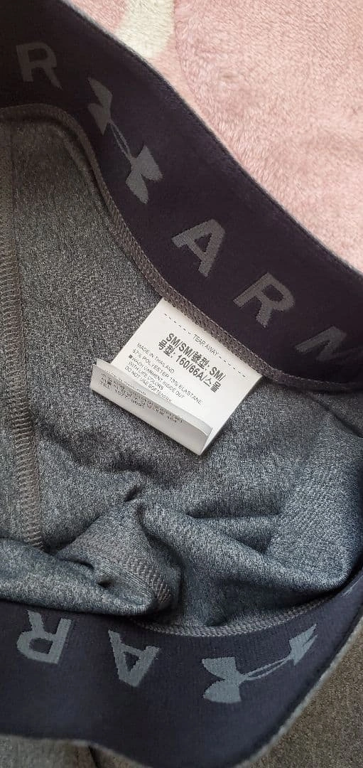 UNDER ARMOUR ヨガウェア スパッツ レギンス SMサイズの写真2枚目