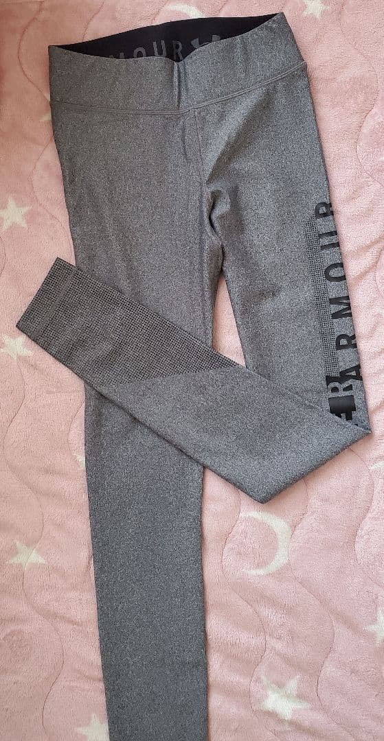 UNDER ARMOUR ヨガウェア スパッツ レギンス SMサイズの写真4枚目