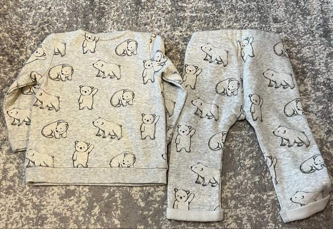 【美品】ホワイトベア セットアップ UNIQLO ユニクロ 無印 GU ZARAの写真4枚目