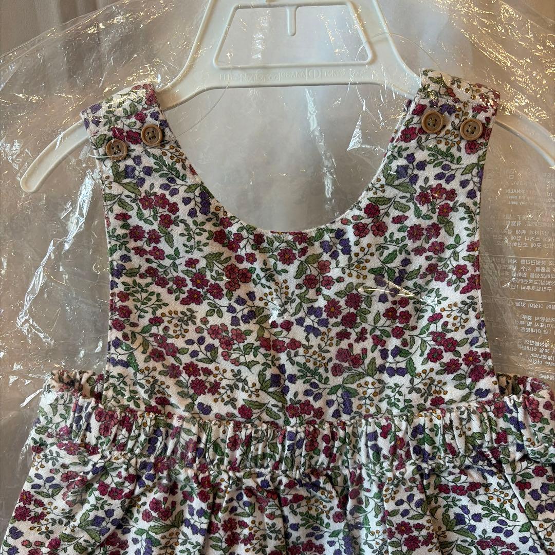 【新品】小花柄ライトフランネルジャンパースカートの写真2枚目