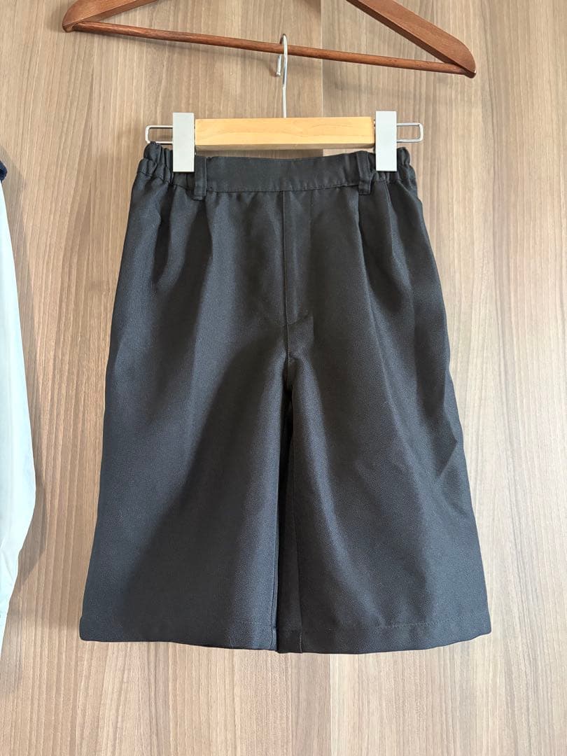 【5点セット】フォーマルスーツ　ニットベスト　130サイズ　UNIQLO GUの写真5枚目