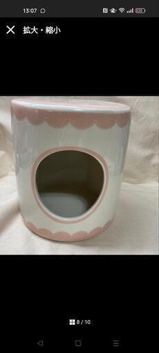 かわいい！陶器の巣箱の写真2枚目