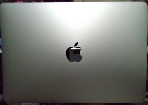 MacBook 12inch (2017) Core M3 1.2GHz/8GB/SSD 256GB レティナディスプレイの写真3枚目