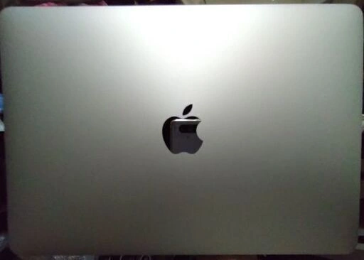 MacBook 12inch (2017) Core M3 1.2GHz/8GB/SSD 256GB レティナディスプレイの写真3枚目