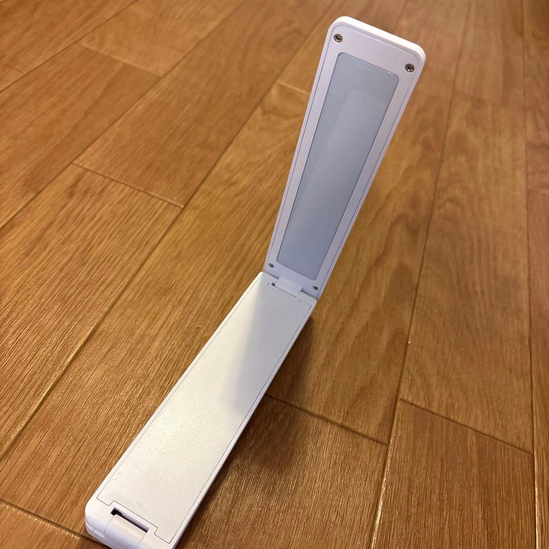 デスクライト 充電式 LEDの写真8枚目