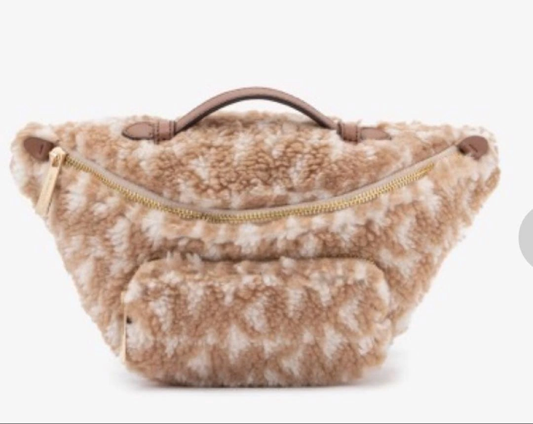 【Michael Kors】 ERINウエストパック クロスボディ ミディアムの写真2枚目