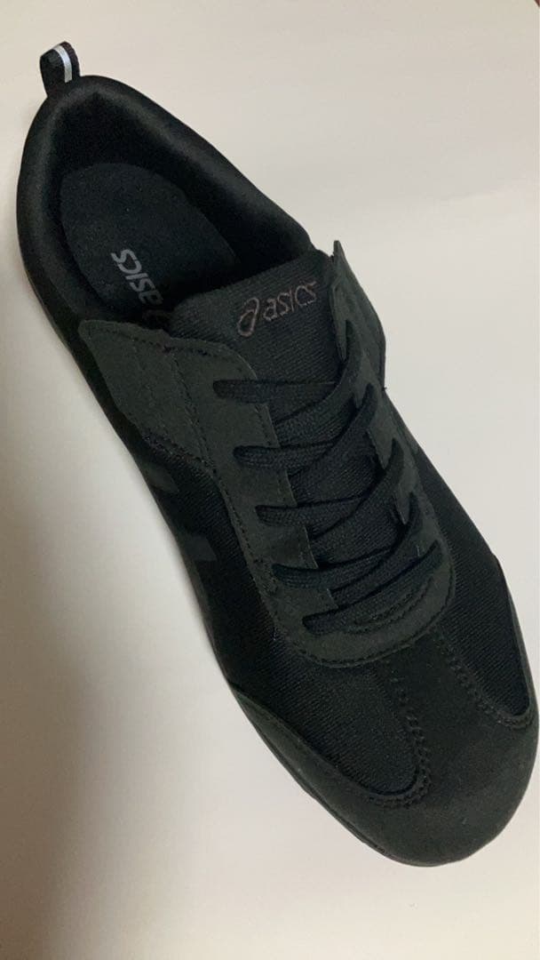 asics ブラック スニーカーの写真2枚目