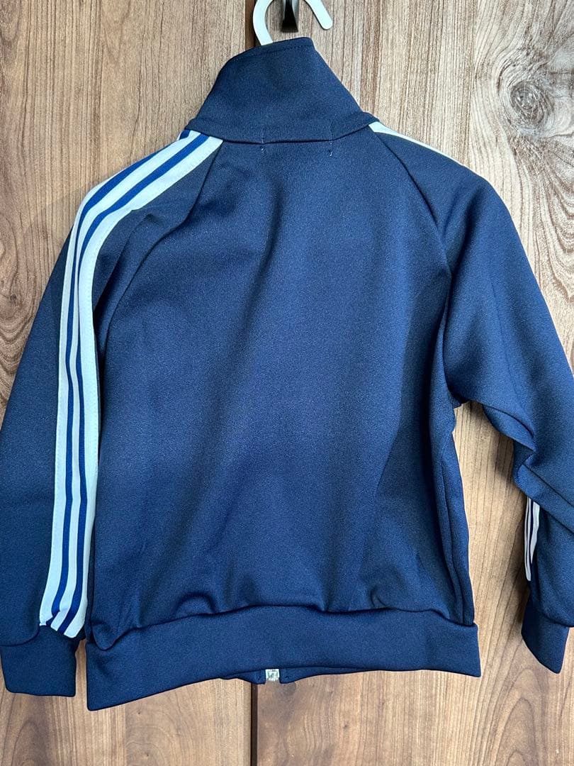 新品 未使用 キッズジャージ sporleshの写真3枚目